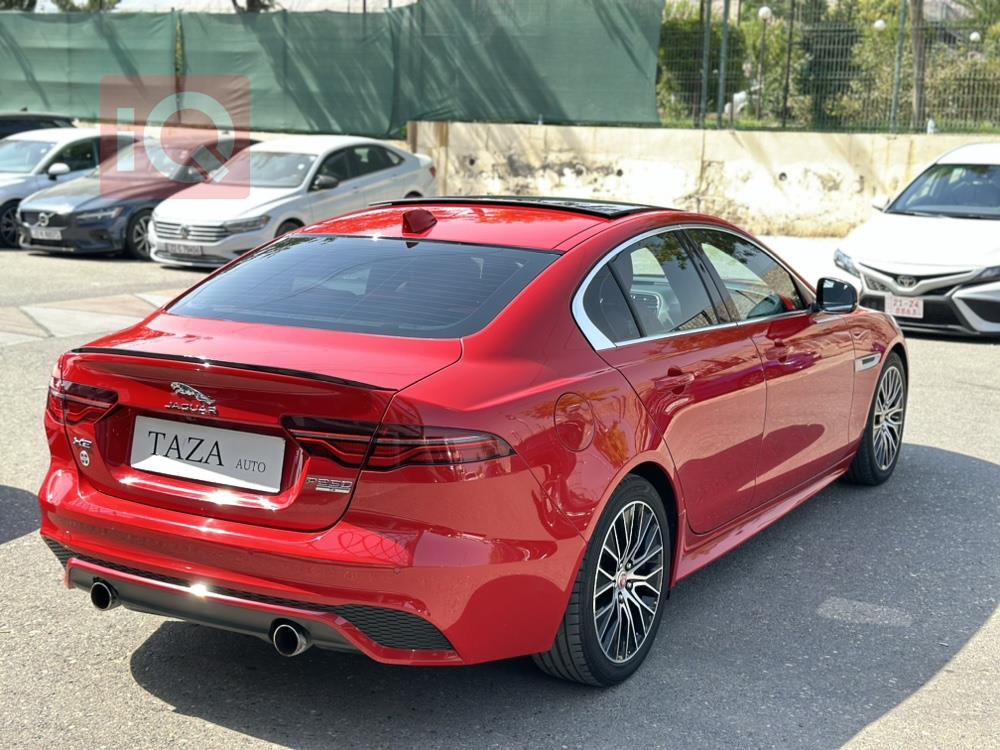 جاگوار XE